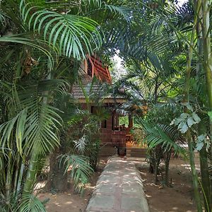 Superior Double or Twin Room Garden View
